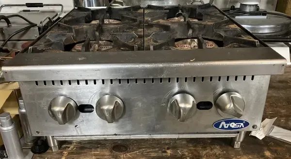 Atosa ATHP-24-4-NG Gas Hot Plate(Reconditioned)